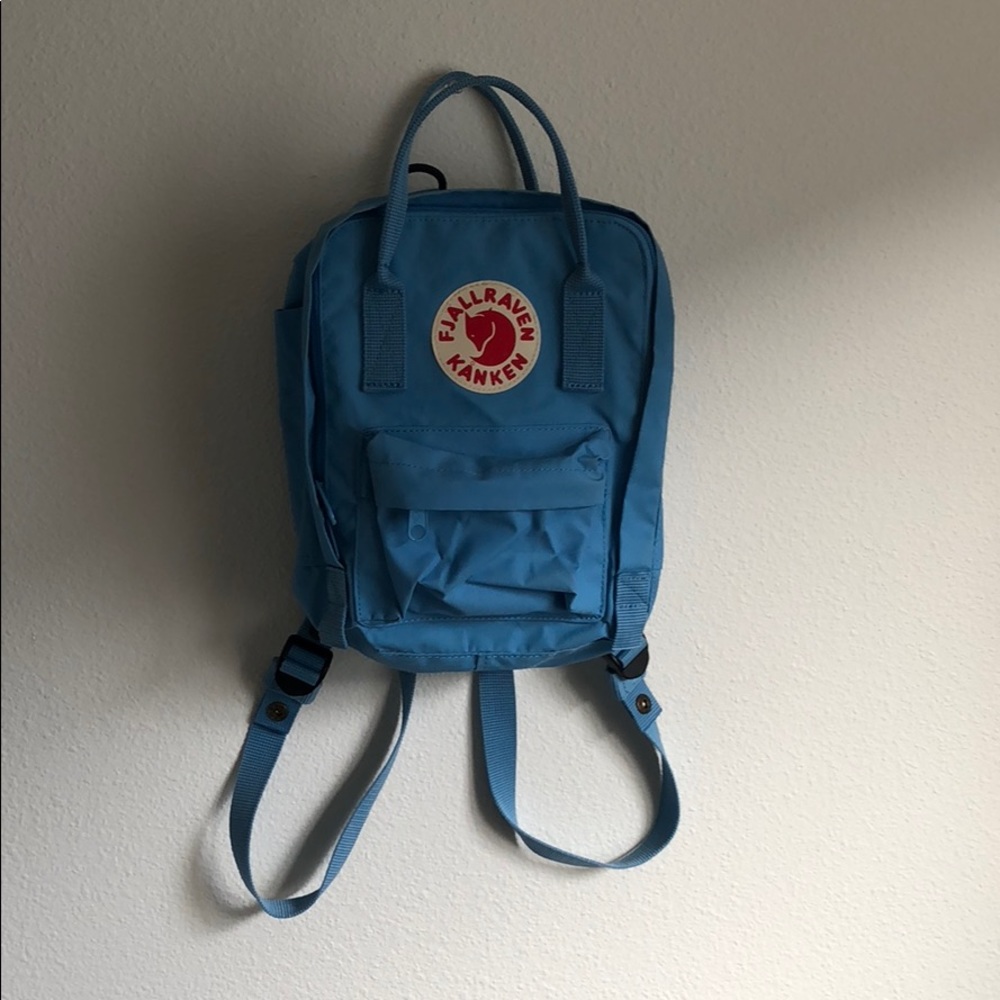 Fjallraven Kanken mini daypack